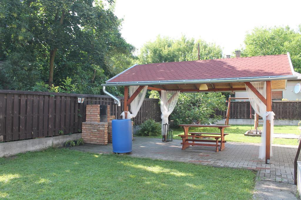 Appartamento Bestapartman Balatonboglár Esterno foto